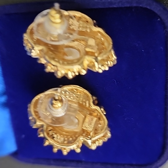 Beautiful vintage pearl and crystal earrings . - Picture 5 of 5